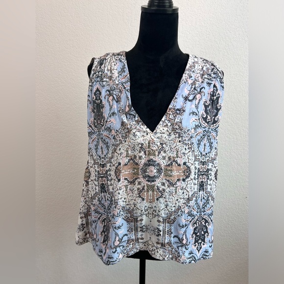 Free People Tops - Free People Boho Darcy Swing Sleeveless Flowy Top Size Medium